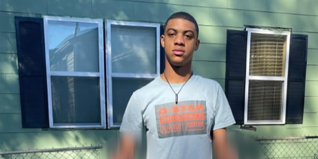 South Carolina mall shooting: Police offer $10G in manhunt for third suspect, judge denies bond for two others - Vimarsana News