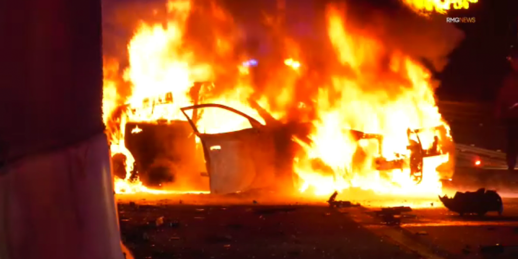 3 California Highway Patrol officers injured in fiery freeway crash - Vimarsana News