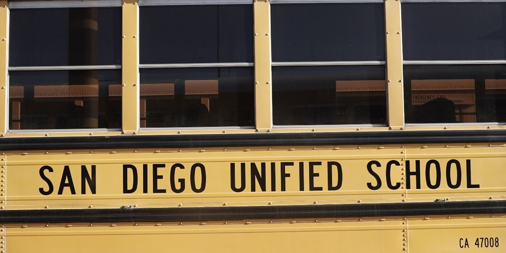 California parents, students protest high school's plans to cut honors classes for 'equity' reasons - Vimarsana News