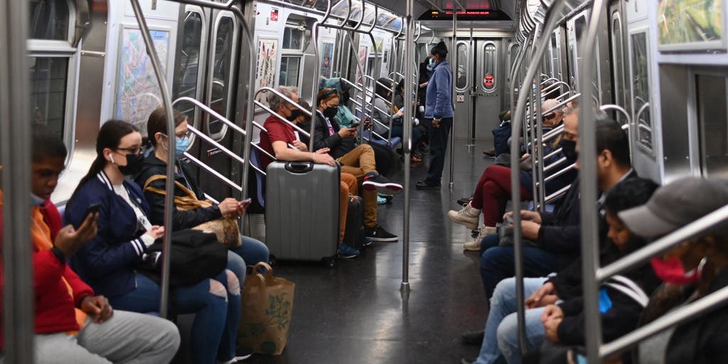 House lawmakers demanding answers from MTA on camera malfunction during Brooklyn subway shooting - Vimarsana News