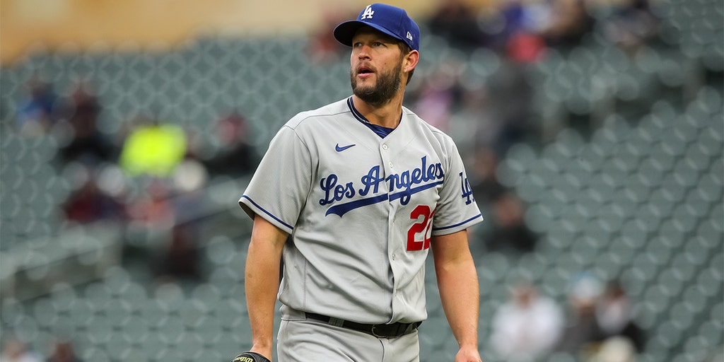 Dodgers Pull Clayton Kershaw During Perfect Game - The New York Times