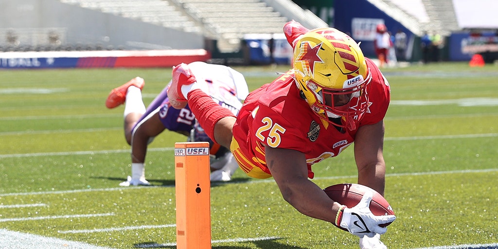 BIRMINGHAM, AL - APRIL 22: Houston Gamblers quarterback Terry