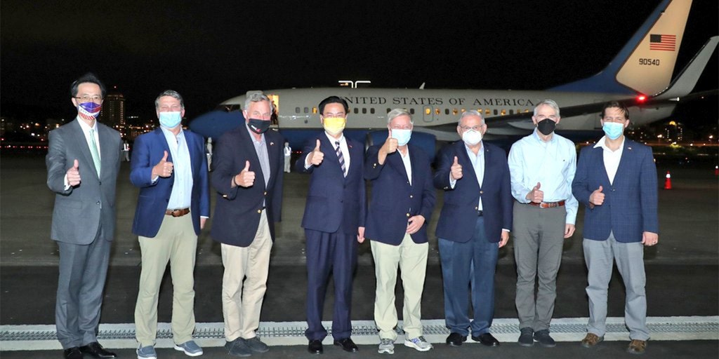 Reporter's Notebook: Sitting on the tarmac - Vimarsana News