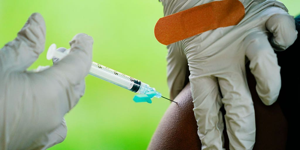COVID shots still work, but researchers hunt new improvements - Vimarsana News