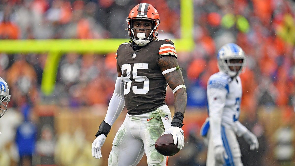 Tight end David Njoku #85 of the Cleveland Browns pauses after a play during the first half against the Detroit Lions at FirstEnergy Stadium on November 21, 2021 in Cleveland, Ohio. The Browns defeated the Lions 13-10. 