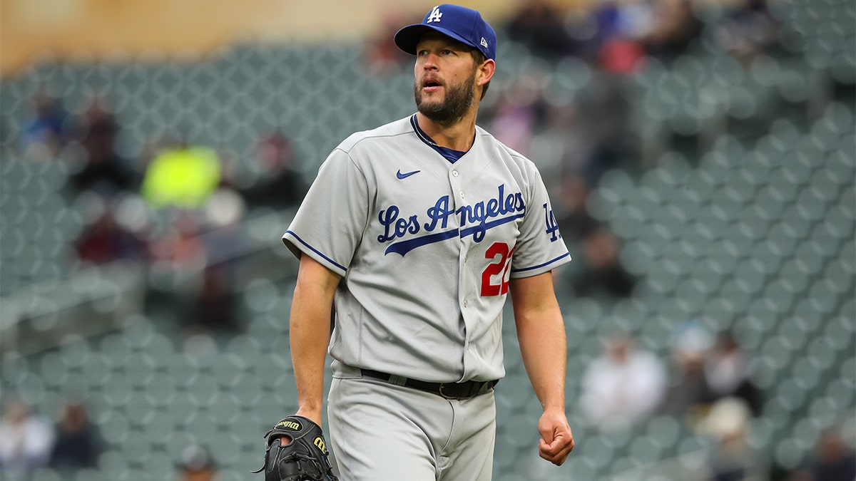 Clayton Kershaw tops Sandy Koufax in strikeouts in Dodgers' win