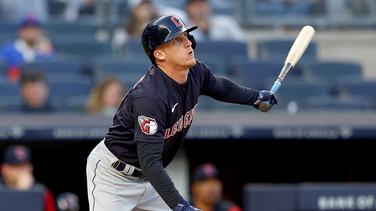 Guardians' Myles Straw engages in trash talk with Yankees' fans before  garbage incident, video shows