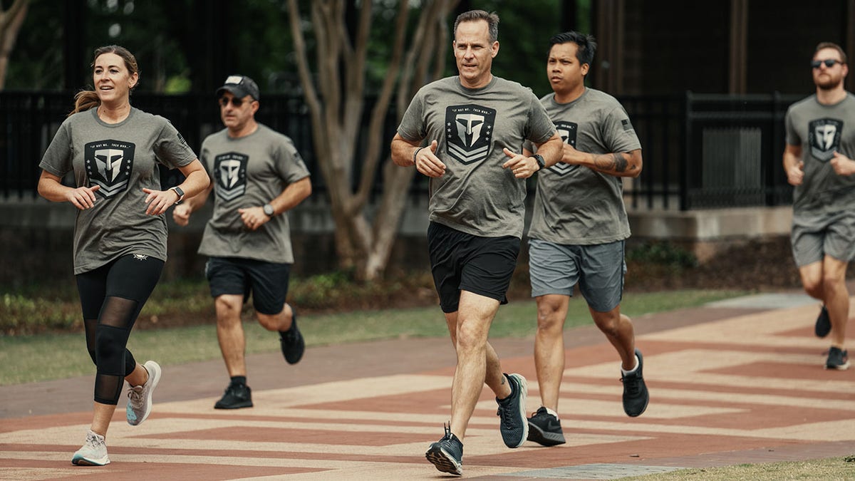 People participating in Travis Manion Foundation's annual Manion WOD to honor the nation's fallen heroes. 