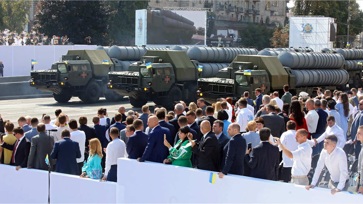 S-300PS missile systems are pictured during the Kyiv Independence Day Parade in Kyiv, capital of Ukraine, in 2021.
