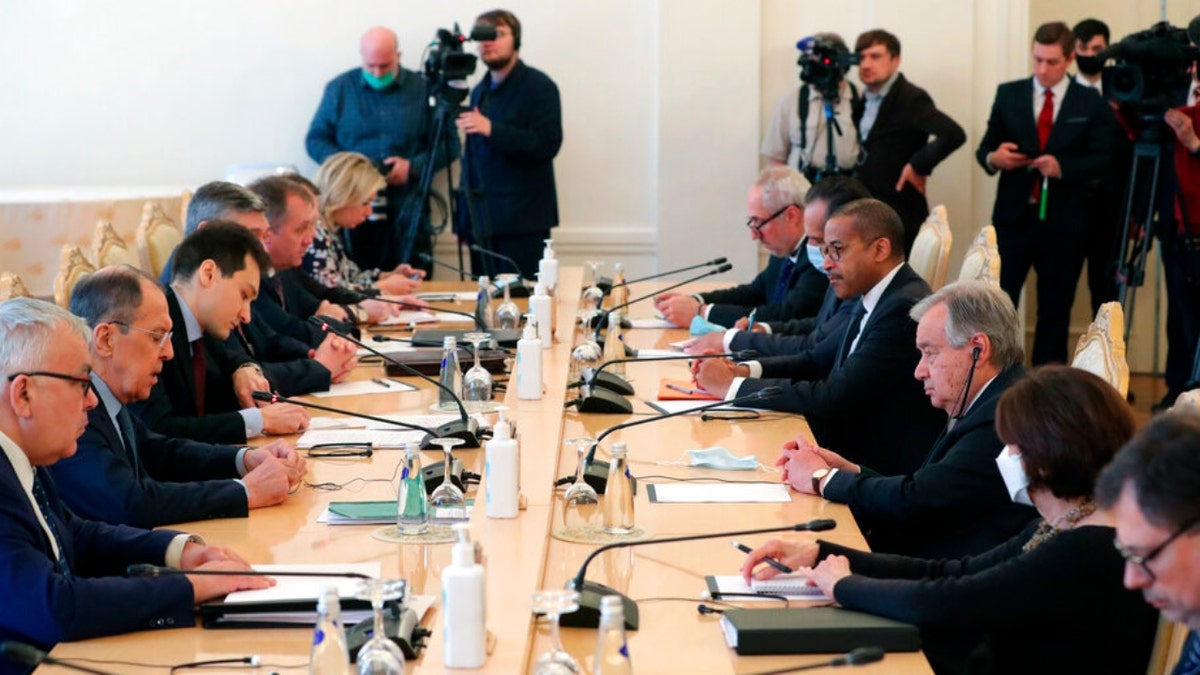 Russian Foreign Minister Sergei Lavrov and UN Secretary-General Antonio Guterres talk