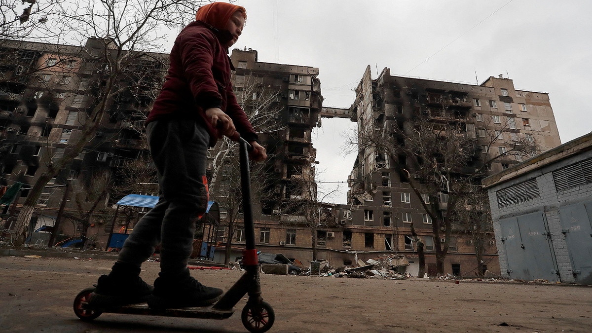 Ukraine Mariupol damage