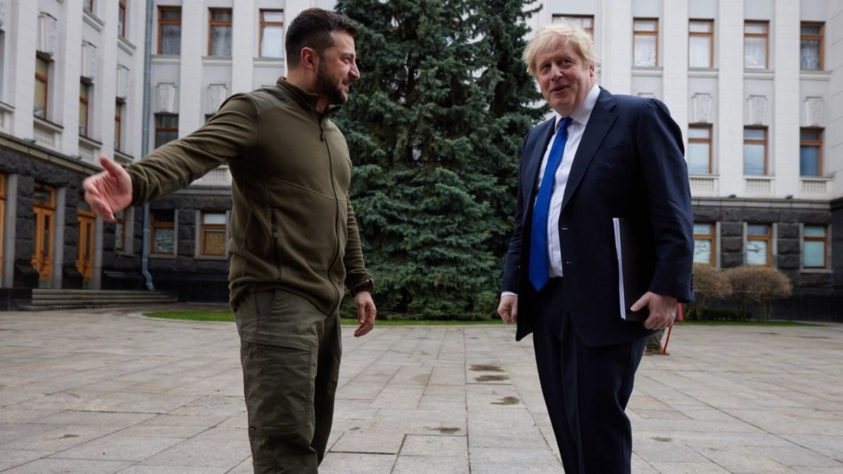 Ukrainian President Volodymyr Zelenskyy and U.K. Prime Minister Boris Johnson talk