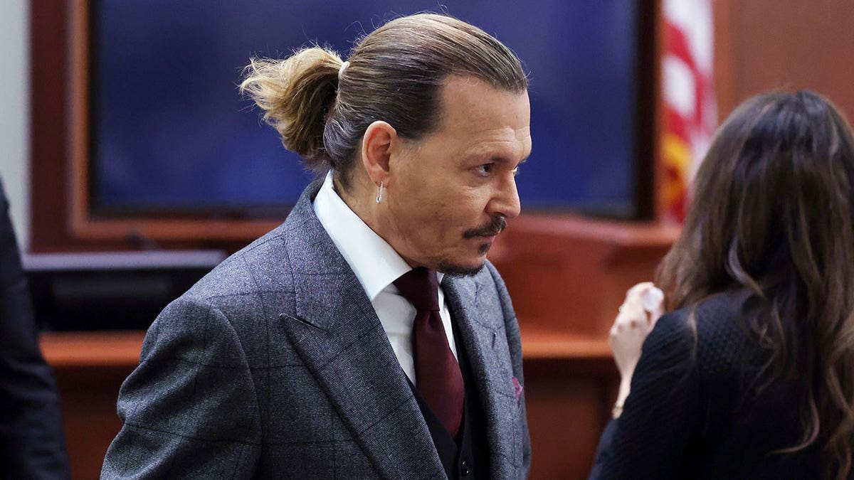 Johnny Depp court photo