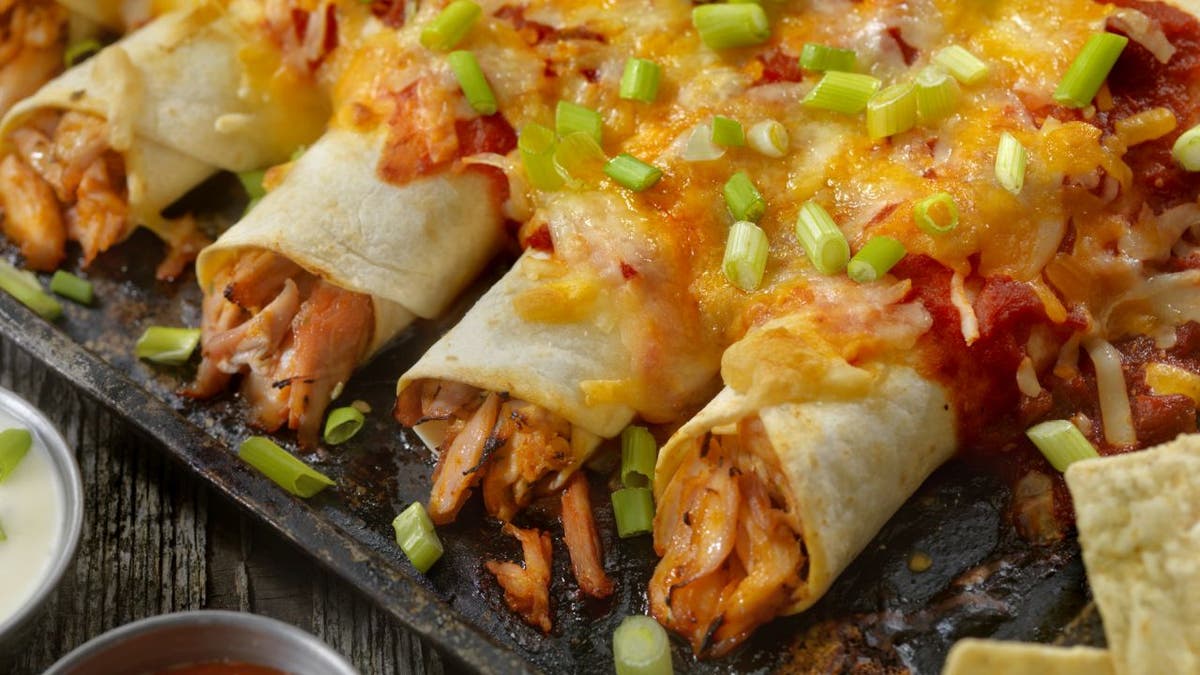 chicken enchiladas