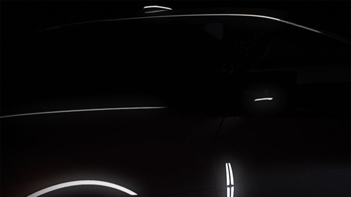 Lincoln Electric SUV teaser