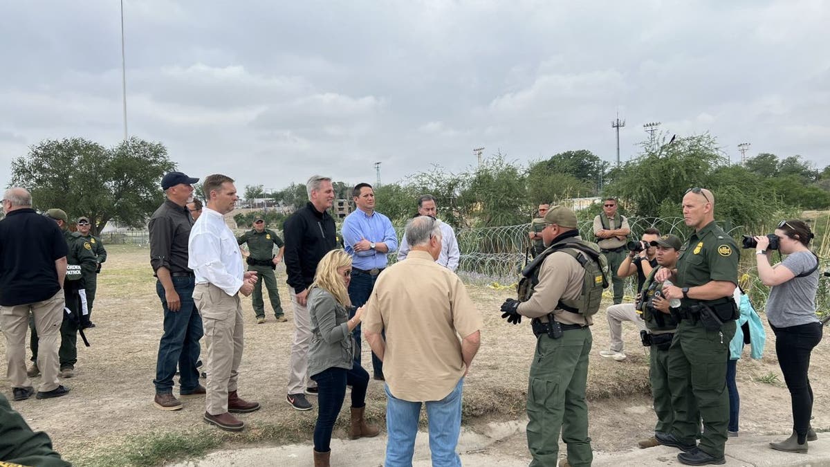 GOP delegation at the border