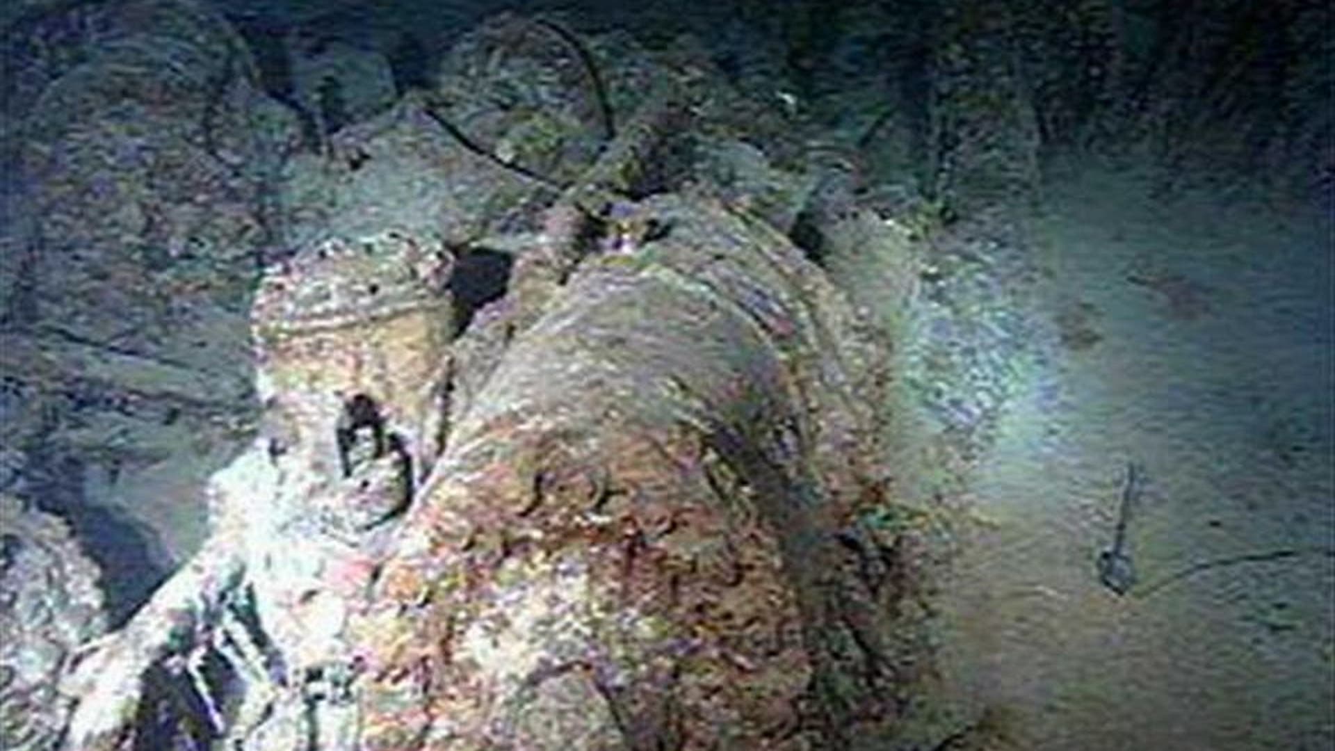 Titanic wreckage