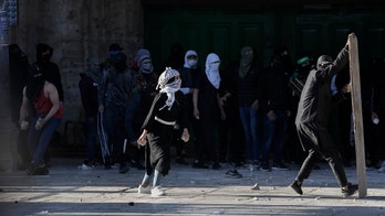 Clashes erupt at Jerusalem holy site, 152 Palestinians hurt: report