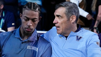 Final Four 2022: Villanova's Justin Moore, who tore Achilles, comforted by coach before loss to Kansas