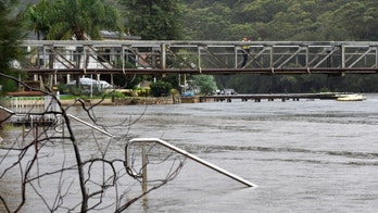 Sydney calls on thousands to evacuate due to flash fooding
