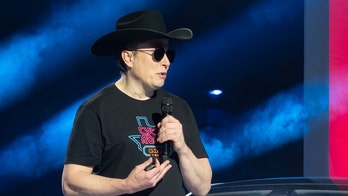 CNBC host says Elon Musk could end up in jail after telling Twitter he was backing out of deal