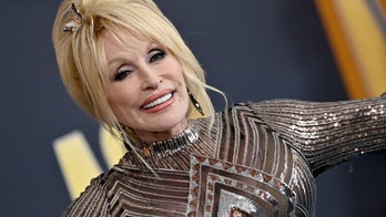 Dolly Parton backtracks, will ‘gratefully accept’ Rock Hall nomination
