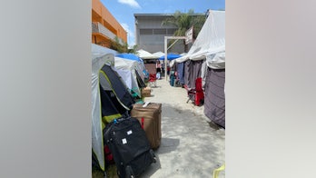 US immigration officials detain more than 5,000 migrants from Ukraine in March