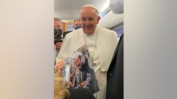 Pope Francis receives letter from family of Fox News cameraman Pierre Zakrzewski: 'He is up there'