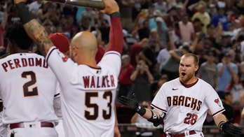 Diamondbacks' Seth Beer blasts walk-off on National Beer Day