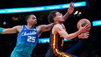 Trae Young, De'Andre Hunter lead Hawks to play-in rout of Hornets