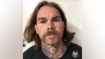 Phoenix manhunt underway for suspect who allegedly shot police officer