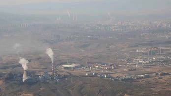China promotes coal in setback for efforts to cut emissions
