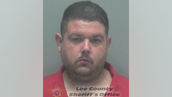 Florida dad chases after man arrested for recording girls in Walmart dressing room