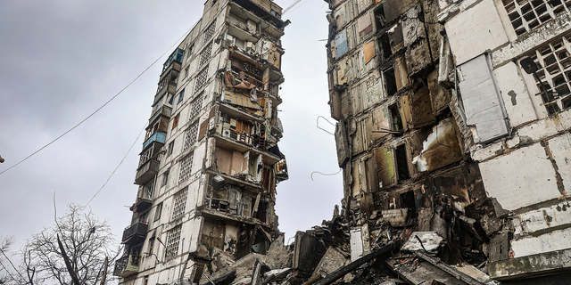 A building damaged during fighting is seen in Mariupol, Ukraine, on Wednesday. (Online News 72h/Alexei Alexandrov)
