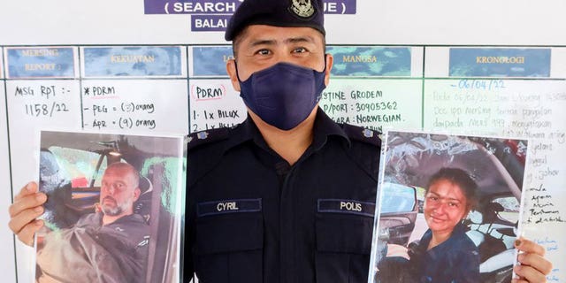 Teen European diver in Malaysia dead, 2 others found alive after days in water Mersing District Police Chief Cyril Edward Nuing shows pictures of British man Adrian Peter Chesters and French woman Alexia Alexandra Molina, who were found safe after drifting at sea for two and a half days off the coast of Malaysia.