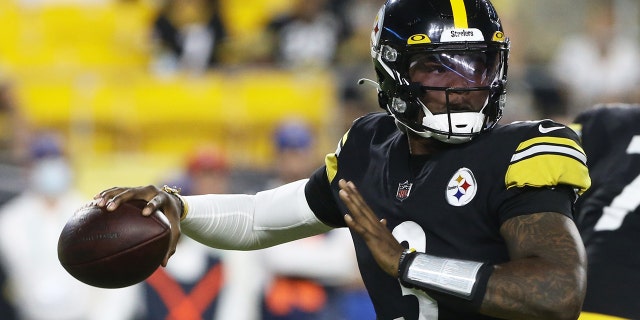 Steelers quarterback Dwayne Haskins passes against the Detroit Lions at Heinz Field in Pittsburgh.