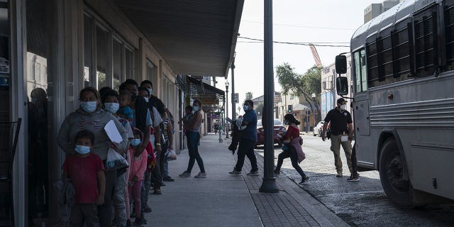 Seventh illegal immigrant bus en route from Texas to U.S. Capitol in Washington: Governor Greg Abbott 2 Asylum seekers arrive at a COVID-19 testing site after being processed by U.S. immigration officials in McAllen, Texas, U.S., Wednesday, Aug. 4, 2021. (Veronica G. Cardenas/Bloomberg via Getty Pictures.)