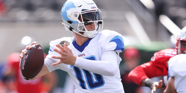 Kyle Sloter of the New Orleans Breakers looks to pass in the third quarter of a game against the Tampa Bay Bandits at Protective Stadium April 24, 2022, in Birmingham, Ala.