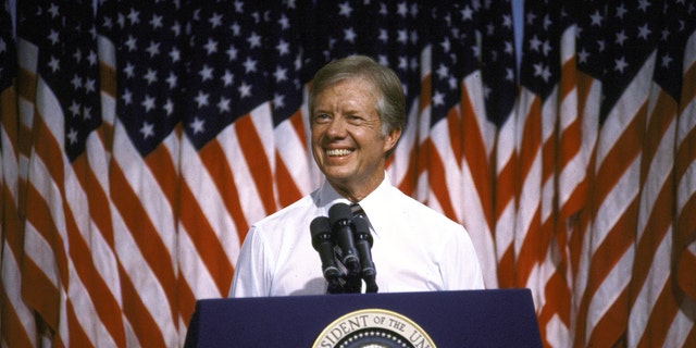 Former President Jimmy Carter speaking at Merced College. (Photo by Diana Walker/Getty Images)