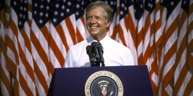 Former President Jimmy Carter speaking at Merced College. (Photo by Diana Walker/Getty Images)