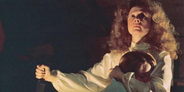Piper Laurie starred in the 1976 film "Carrie."