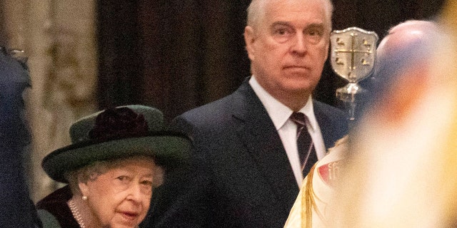 Queen Elizabeth wasn't supposed to be captured with Prince Andrew at Prince Philip service, photographer says | Fox News Queen Elizabeth wasn't supposed to be captured with Prince Andrew at Prince Philip service, photographer says | Fox News