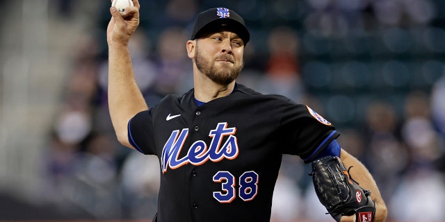 No-no-no-no-no! 5 Mets pitchers combine to no-hit Phillies