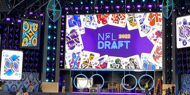 2022年，NFL选秀舞台将在拉斯维加斯拥有独特的氛围。