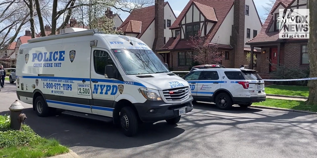 The NYPD secures and investigates the scene of the murder of Orsolya Gaal. 