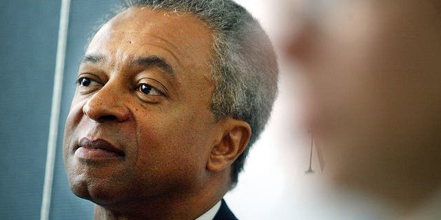 FILE – Stan O'Neal, CEO of Merrill Lynch and Company, looks on during a press conference at a summit on economic development hosted by Mayor Michael R. Bloomberg January 7, 2003 in New York City.