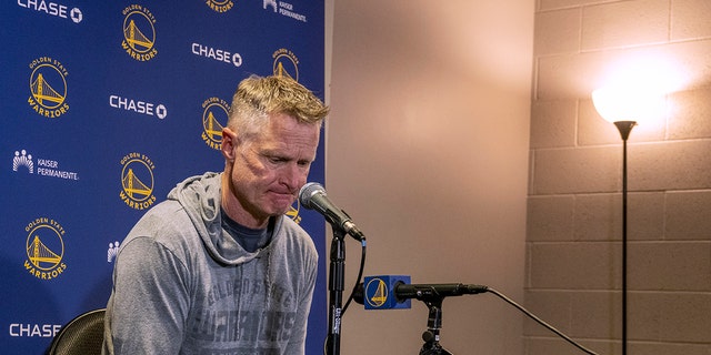 Steve Kerr gets emotional when discussing mass shooting at Texas elementary  school | Fox News