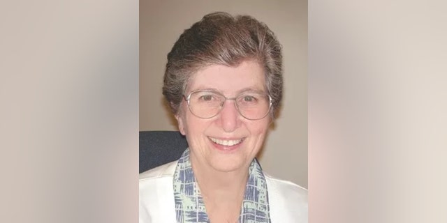 Sr. Suellen Tennyson 