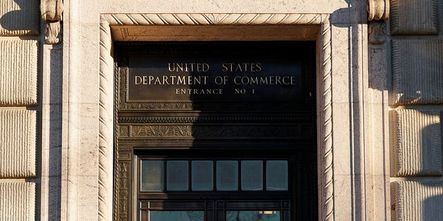 The Department of Commerce building is seen before an expected report of new home sales numbers in Washington, U.S., January 26, 2022. REUTERS/Joshua Roberts 