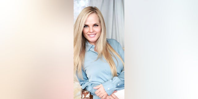 Victoria Fuller, a Playboy Playmate, is an artist who wants to take on the tech world.